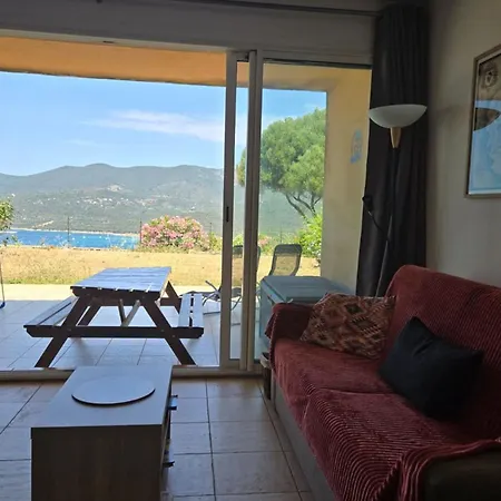 New T2 6 Pers Vue Terrasse Dans Avec Piscine Serra-di-Ferro (Corsica)